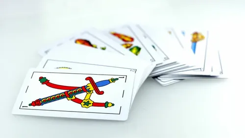Cartas Españolas Truco 50 Naipes Cartón Plastificado Blanco Español - Imagen 5